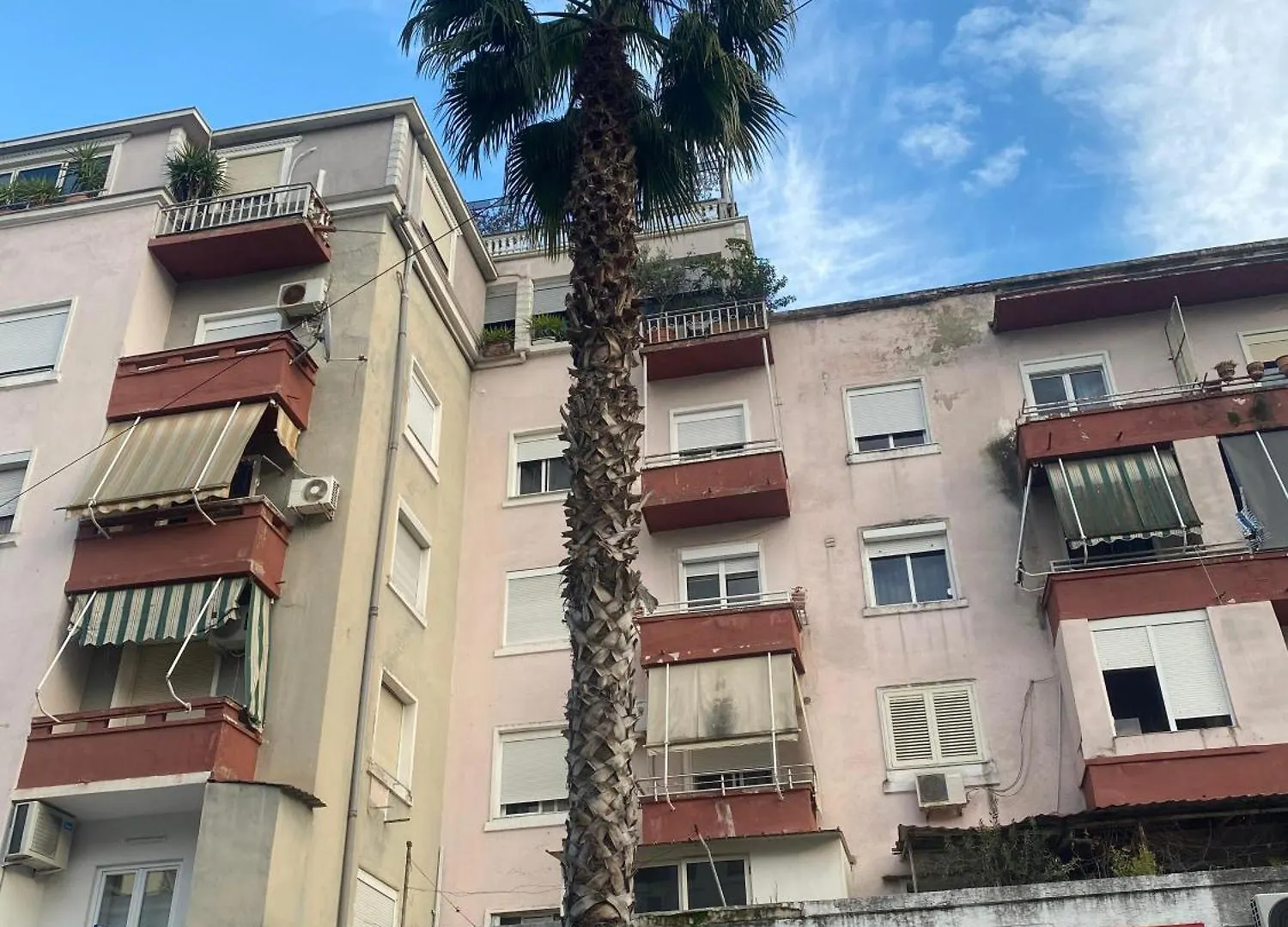 Enles Central Apartment Durres 0*,
